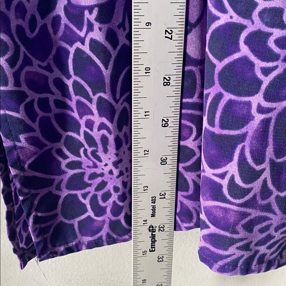 Catherines Blouse Women’s 4X 30/32W Purple Floral Button Up Collared Shirt - Picture 11 of 12